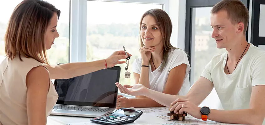 Situations Where Selling Your Apartment is Most Practical in Freeport, NY